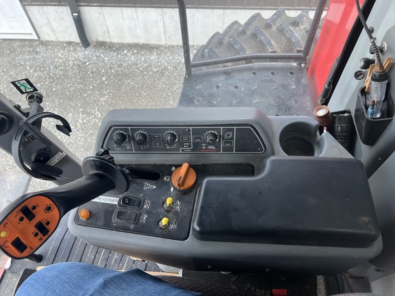 2007 Massey Ferguson 9690 Combine