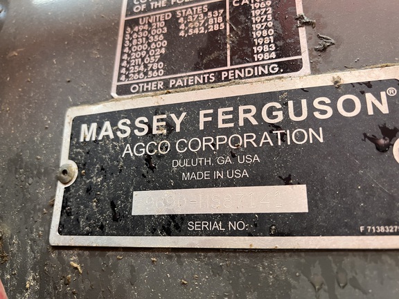 2007 Massey Ferguson 9690 Combine