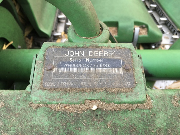 2008 John Deere 608C Header Corn Head