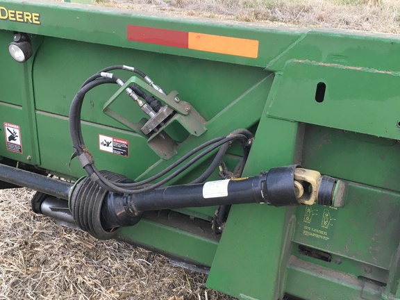 2008 John Deere 608C Header Corn Head
