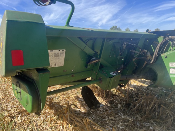 1998 John Deere 893 Header Corn Head