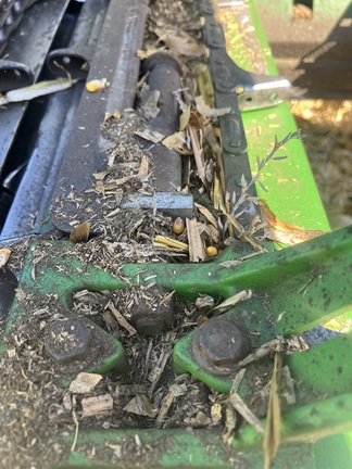 1998 John Deere 893 Header Corn Head