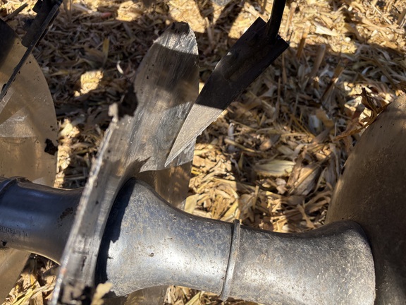 2014 Case IH 875 EcoloTiger Disk Ripper