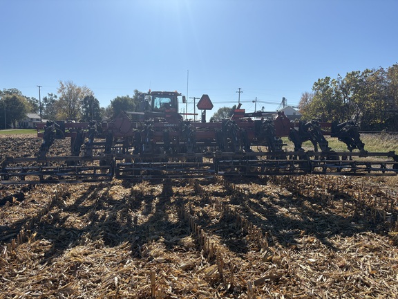 2014 Case IH 875 EcoloTiger Disk Ripper