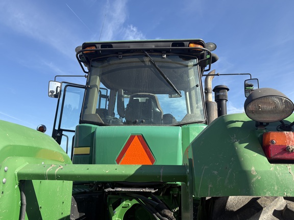 2010 John Deere 9230 Tractor 4WD