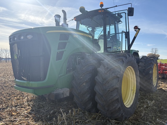 2010 John Deere 9230 Tractor 4WD