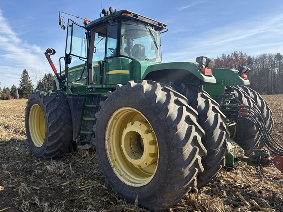 2010 John Deere 9230 Tractor 4WD