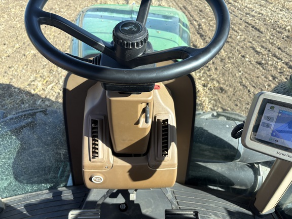 2010 John Deere 9230 Tractor 4WD