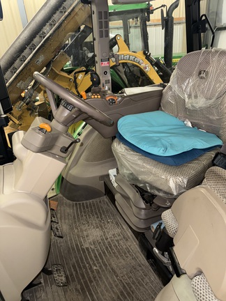 2020 John Deere 5115R Tractor