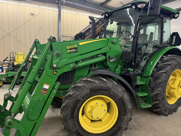 2020 John Deere 5115R Tractor