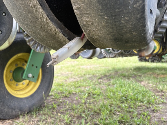 2015 John Deere 1775NT Planter