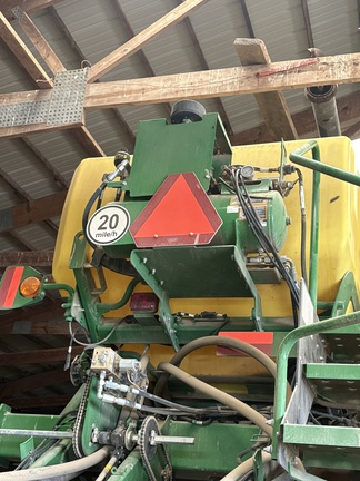 2022 John Deere 1795 Planter