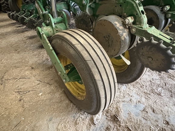 2022 John Deere 1795 Planter
