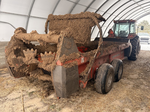 2022 Misc 1230 Manure Spreader