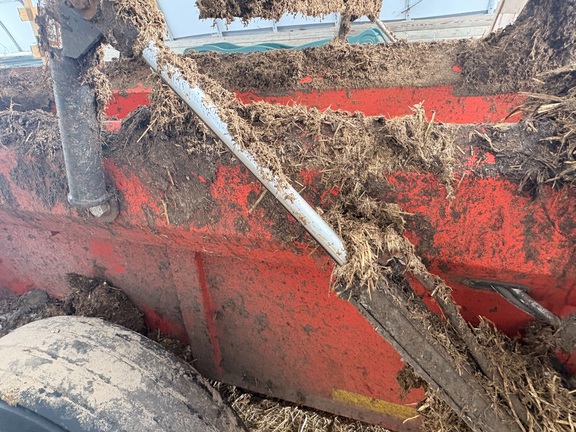 2022 Misc 1230 Manure Spreader