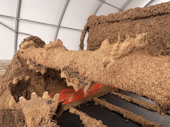 2022 Misc 1230 Manure Spreader