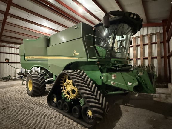 2024 John Deere S780 Combine
