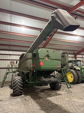 2024 John Deere S780 Combine