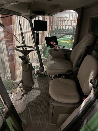 2024 John Deere S780 Combine