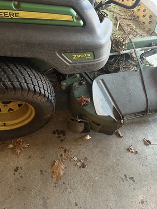 2019 John Deere Z997R Mower/Zero Turn