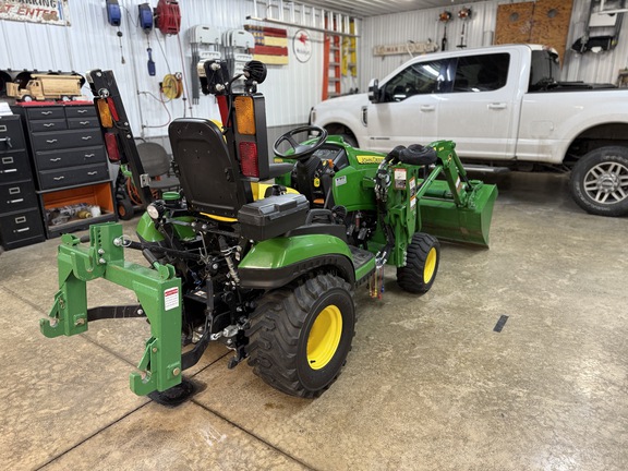 2019 John Deere 1025R Tractor Compact