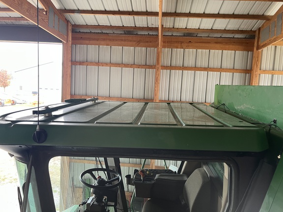 1996 John Deere 9500 Combine