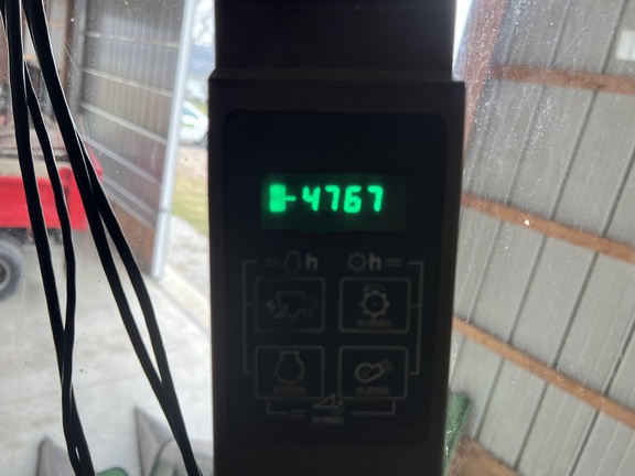 1996 John Deere 9500 Combine