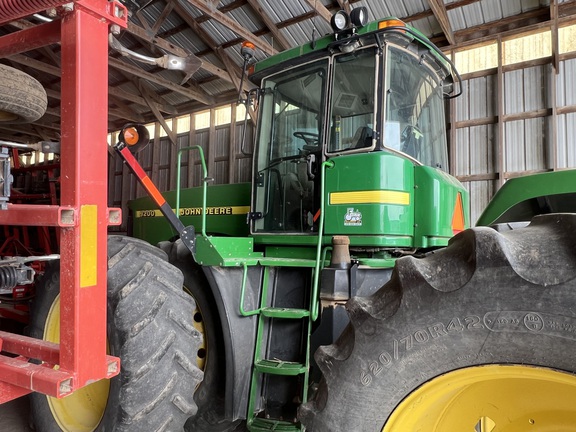 2001 John Deere 9200 Tractor 4WD