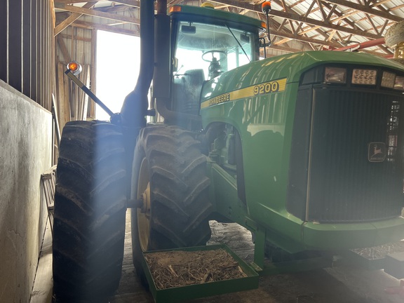 2001 John Deere 9200 Tractor 4WD