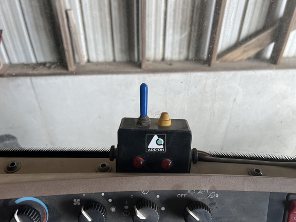 2001 John Deere 9200 Tractor 4WD