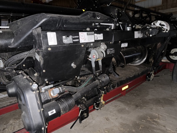 2011 Case IH 2162-35 Header Combine