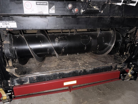 2011 Case IH 2162-35 Header Combine
