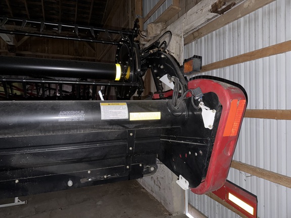 2011 Case IH 2162-35 Header Combine