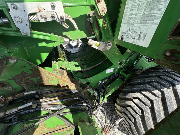 2022 John Deere L331 Baler/Big Square