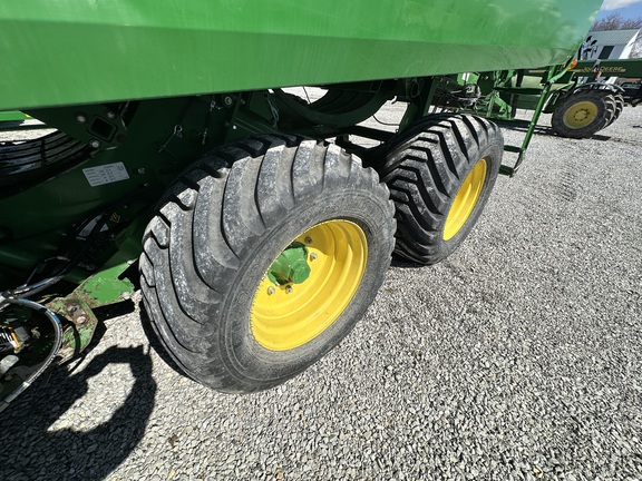 2022 John Deere L331 Baler/Big Square