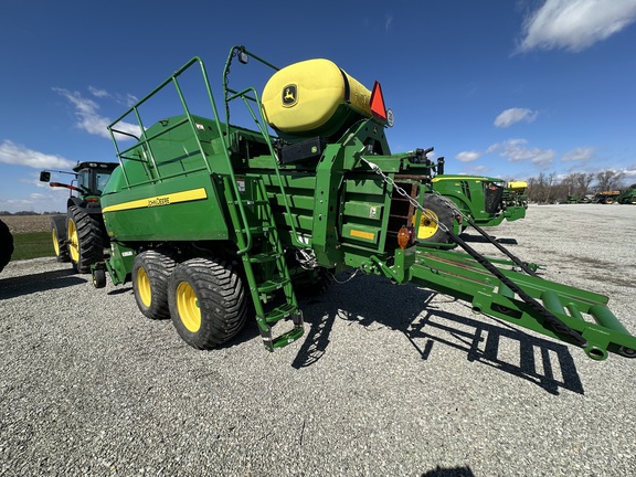2022 John Deere L331 Baler/Big Square