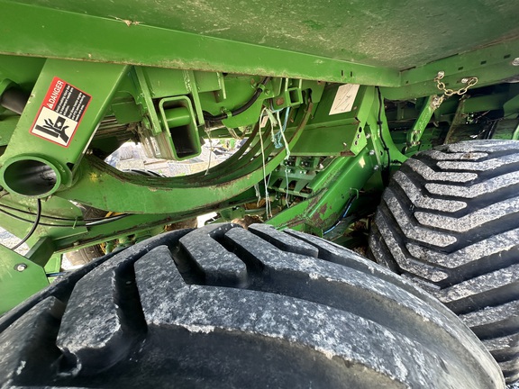 2022 John Deere L331 Baler/Big Square