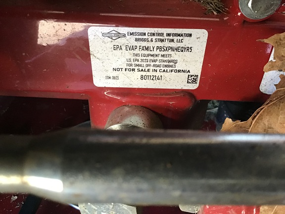 2023 Ferris ISX2200 26 Mower/Zero Turn