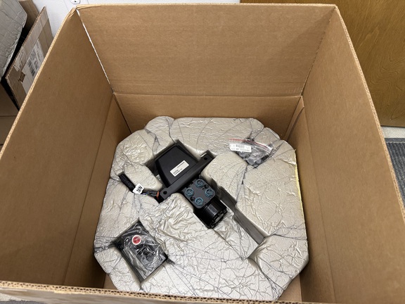 2024 John Deere AUTOTRAC CONTROLLER 300 Precision Ag