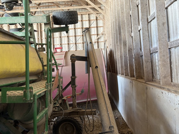 2009 John Deere 1990 Air Seeder