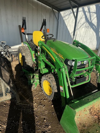 2007 John Deere 2520 Tractor Compact