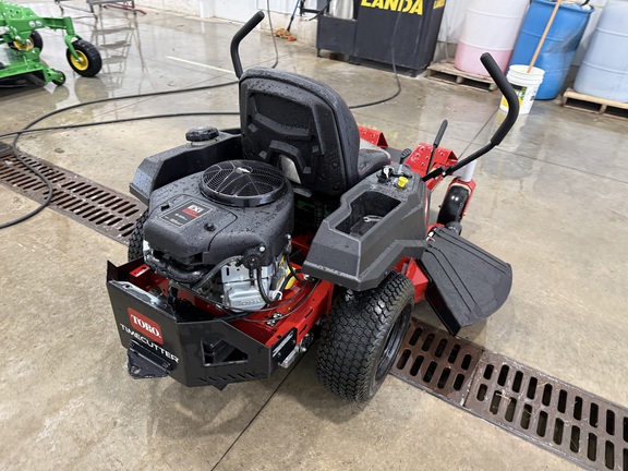 2025 Toro TIMECUTTER 77404 Mower/Zero Turn