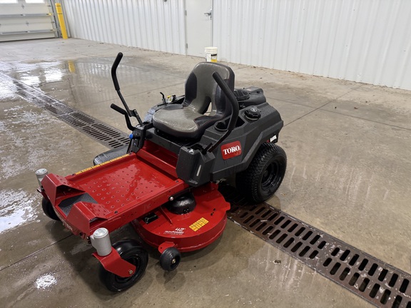 2025 Toro TIMECUTTER 77404 Mower/Zero Turn