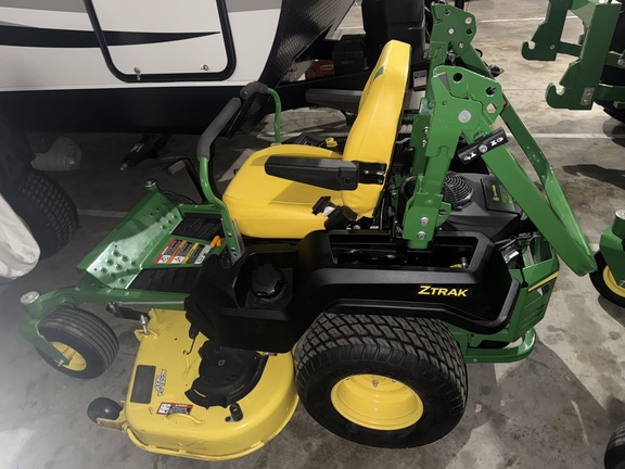 2022 John Deere Z530M Mower/Zero Turn