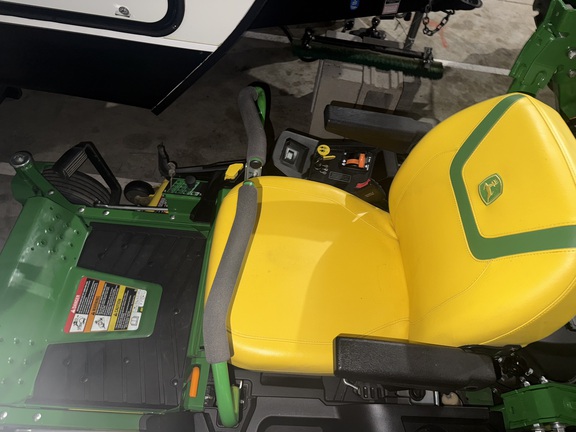 2022 John Deere Z530M Mower/Zero Turn