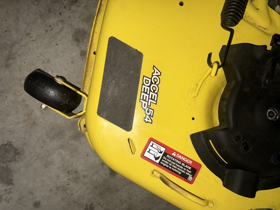 2022 John Deere Z530M Mower/Zero Turn