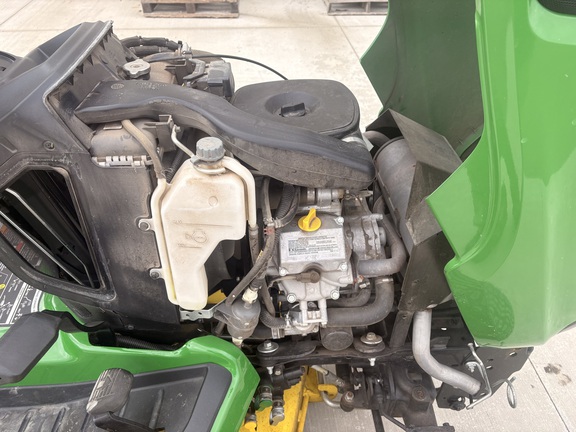 2018 John Deere X738 Garden Tractor