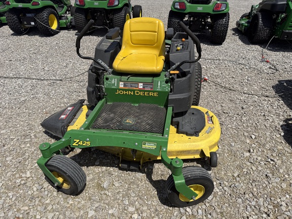 2012 John Deere Z425 Mower/Zero Turn