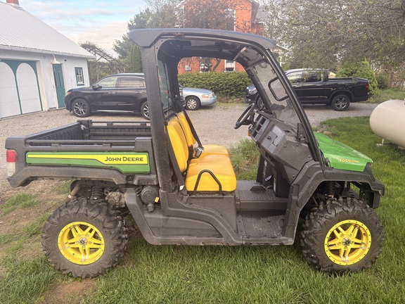 2022 John Deere XUV 835M ATV