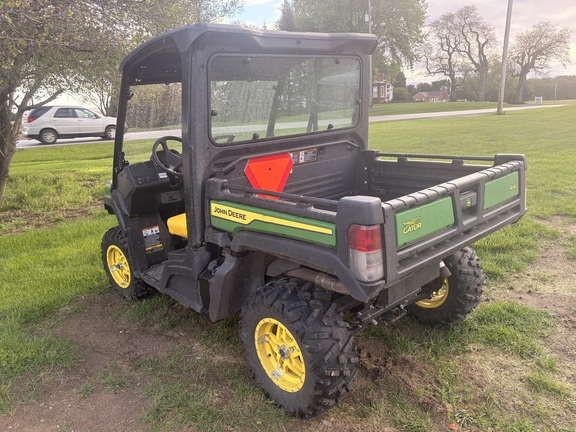 2022 John Deere XUV 835M ATV